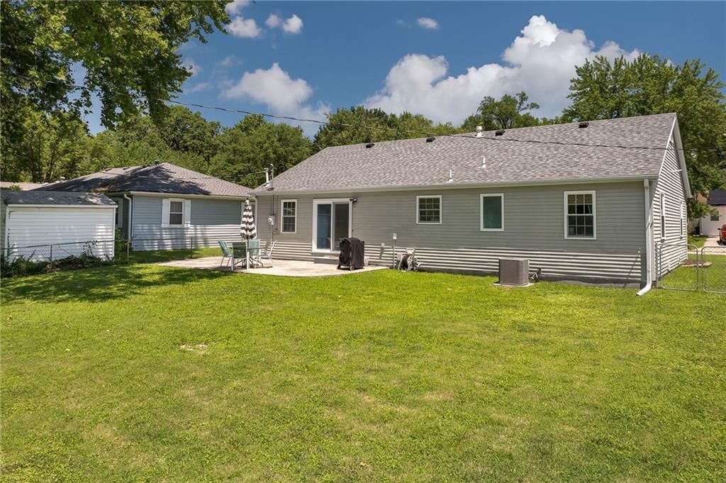 1610 Brookside Street — photo 25