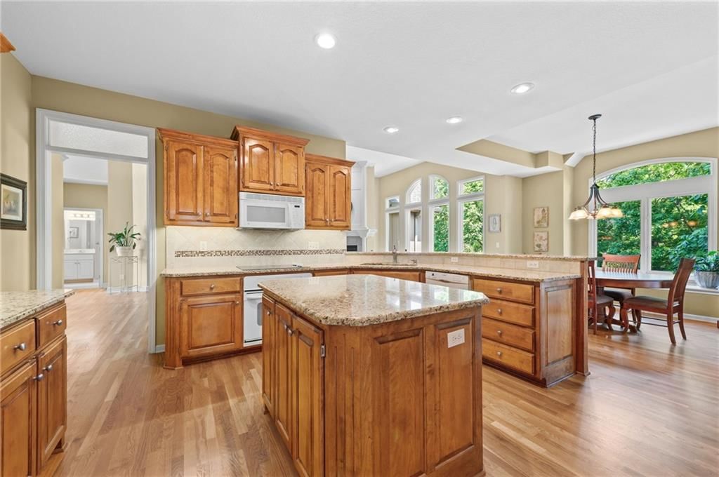7823 N Cosby Avenue — photo 11