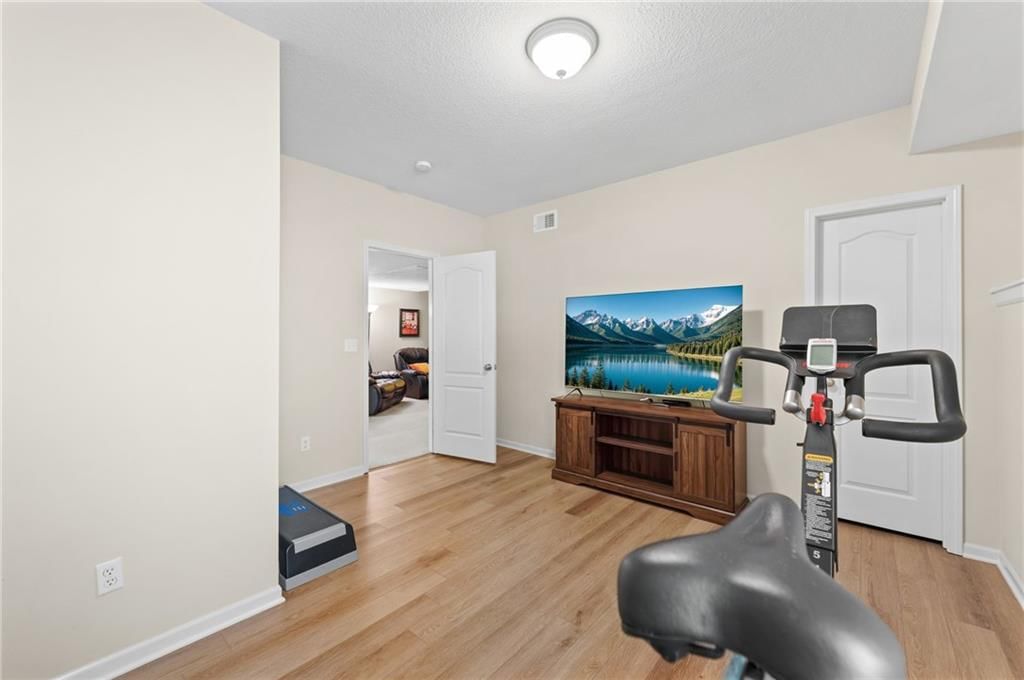 7823 N Cosby Avenue — photo 47