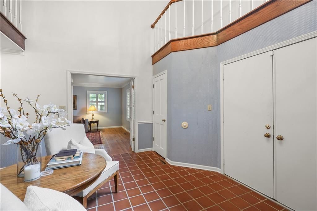 2204 S Taylor Street — photo 5