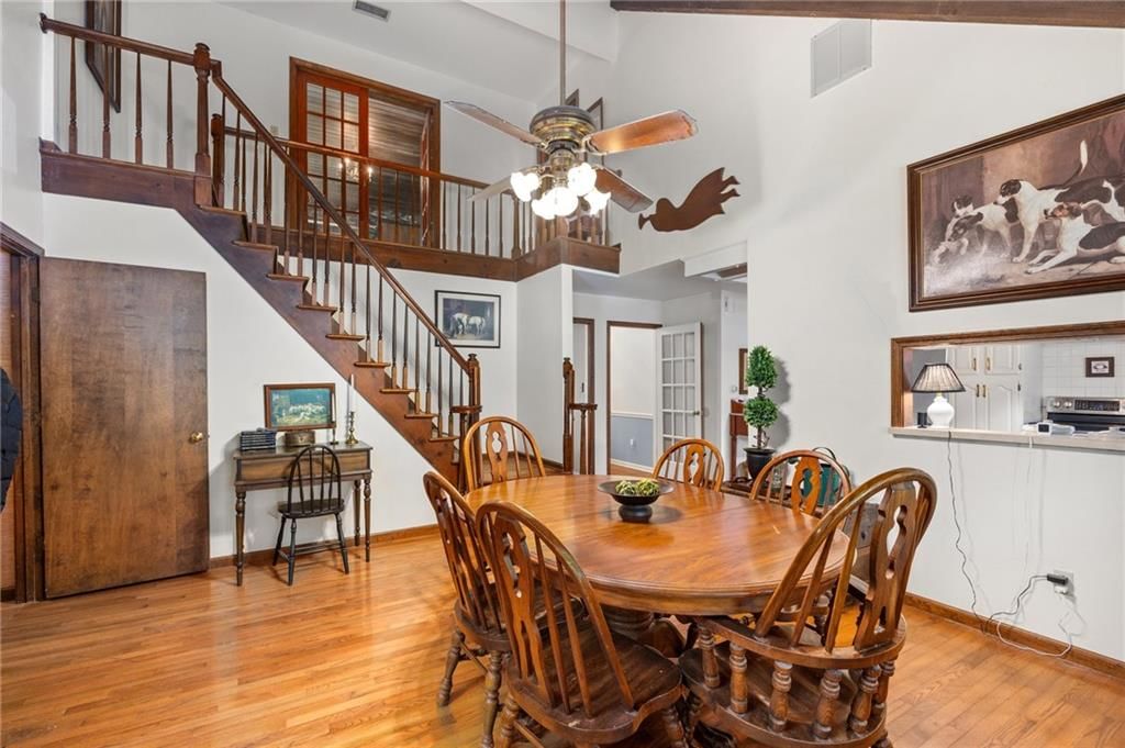 2204 S Taylor Street — photo 10
