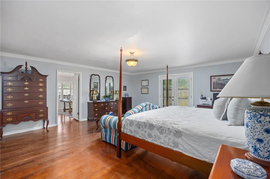 2204 S Taylor Street — photo 18