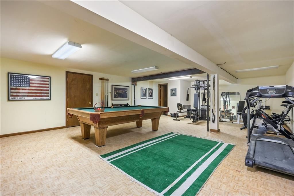 2204 S Taylor Street — photo 38