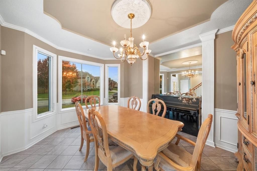 332 NE Parks Edge Drive — photo 11
