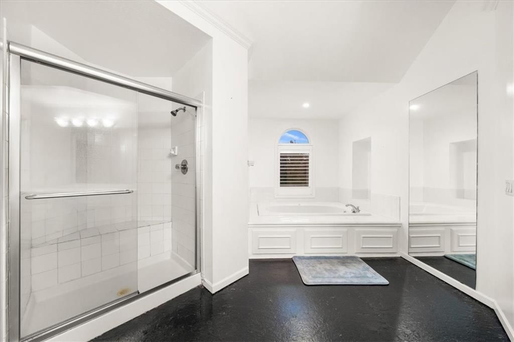 332 NE Parks Edge Drive — photo 14