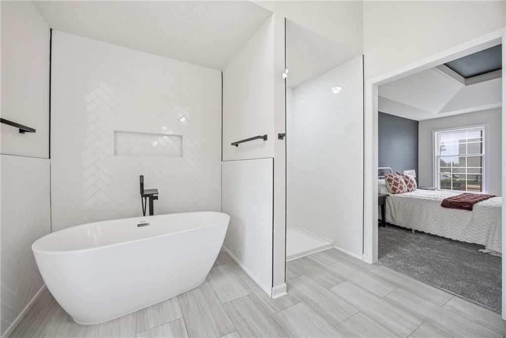 15417 W 94th Terrace — photo 33