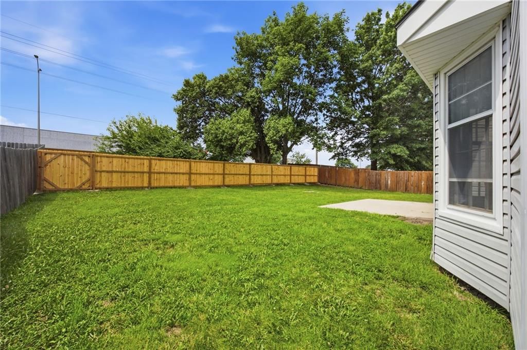 15417 W 94th Terrace — photo 36