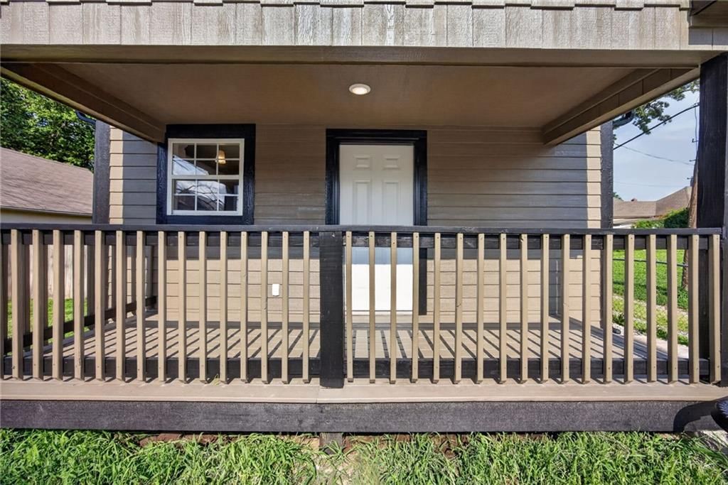 1323 S 38th Street — photo 4