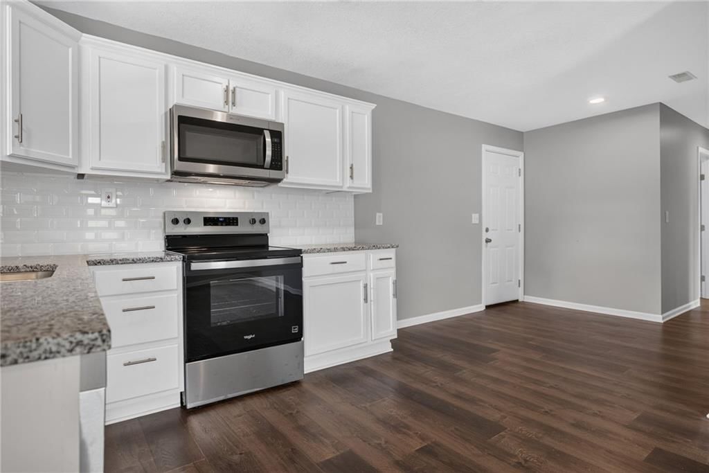 1323 S 38th Street — photo 9
