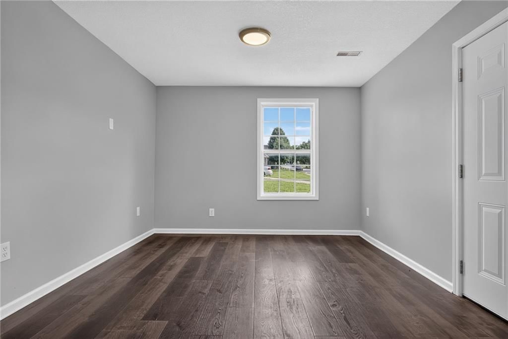 1323 S 38th Street — photo 14