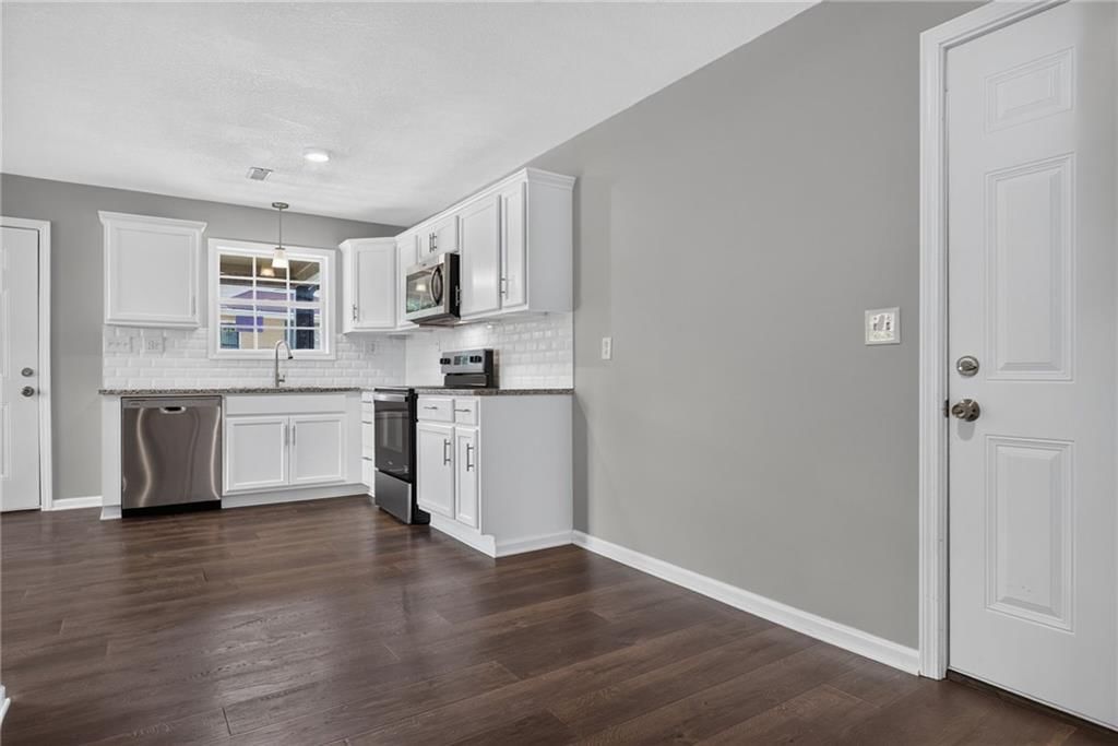1323 S 38th Street — photo 17