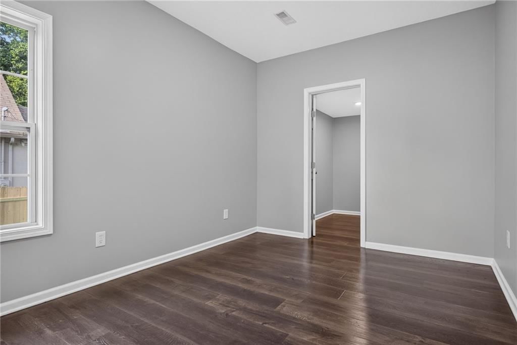 1323 S 38th Street — photo 21