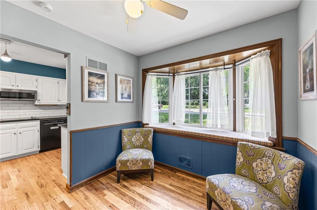 6829 Lakeshore Drive — photo 8