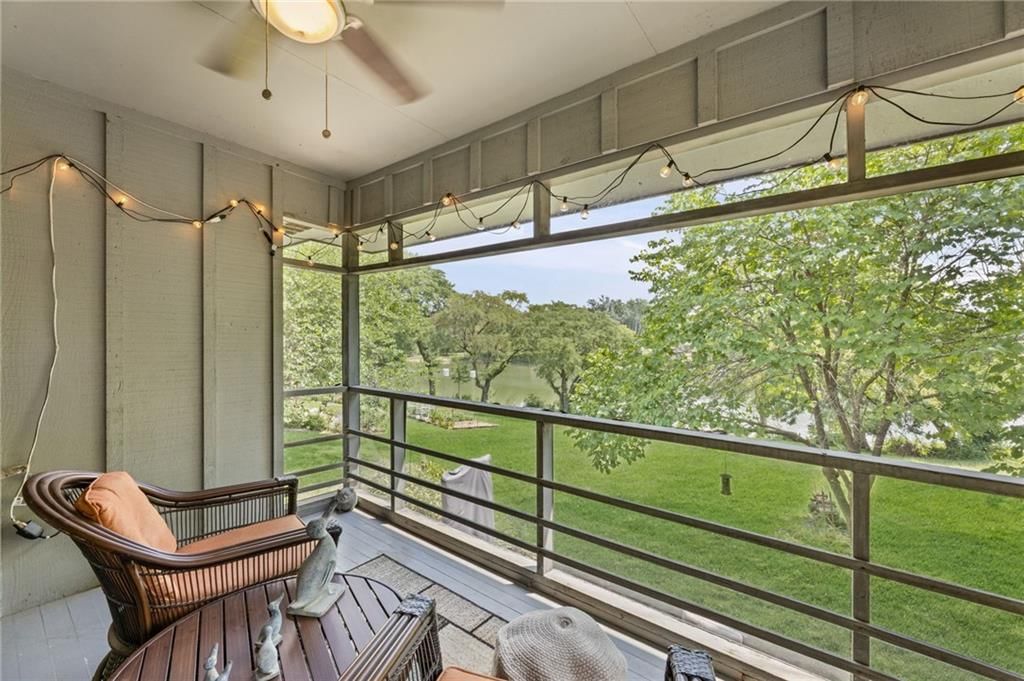 6829 Lakeshore Drive — photo 15