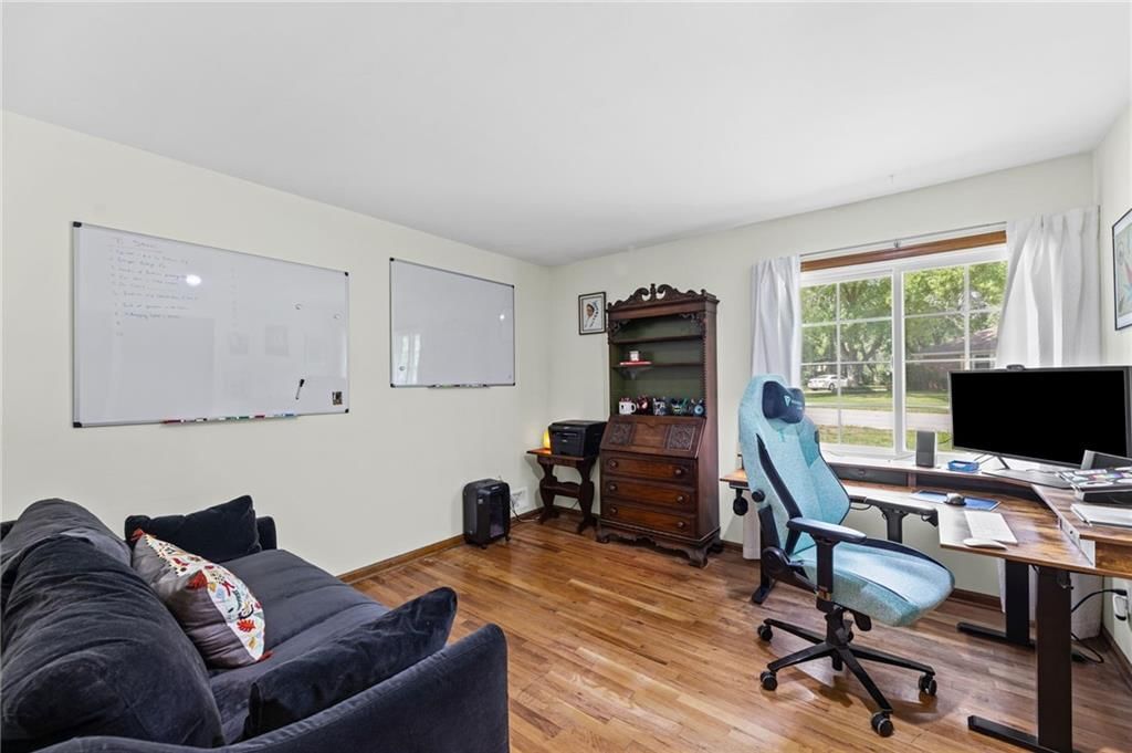 6829 Lakeshore Drive — photo 16