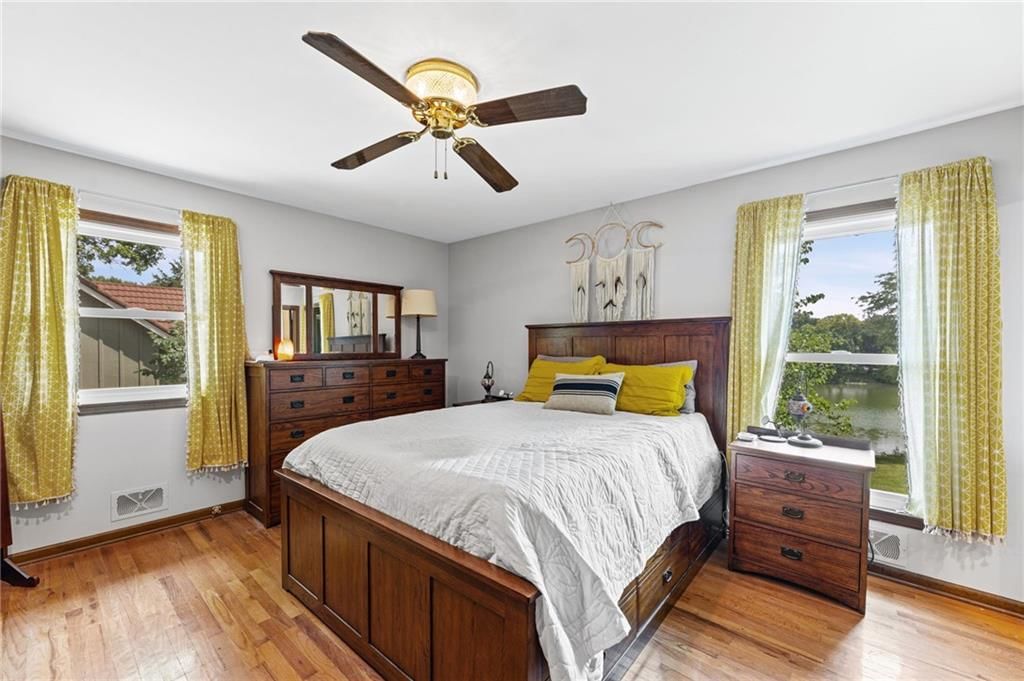 6829 Lakeshore Drive — photo 19