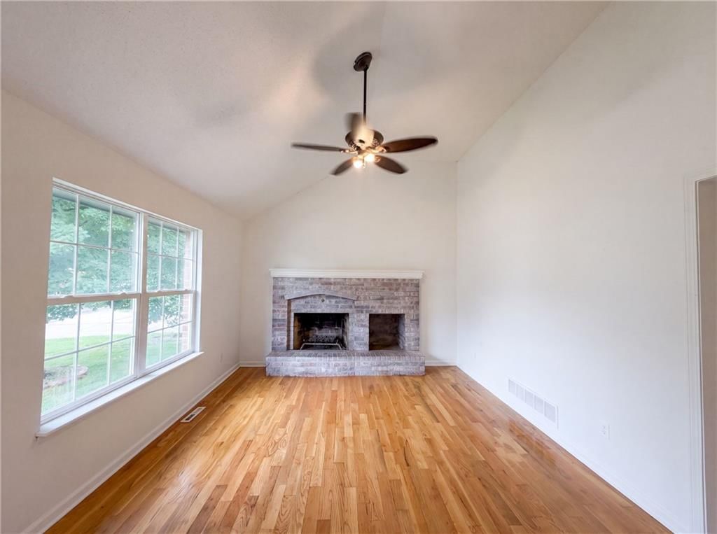 1706 N Lazy Branch Road — photo 3