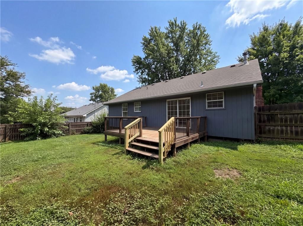 1706 N Lazy Branch Road — photo 5