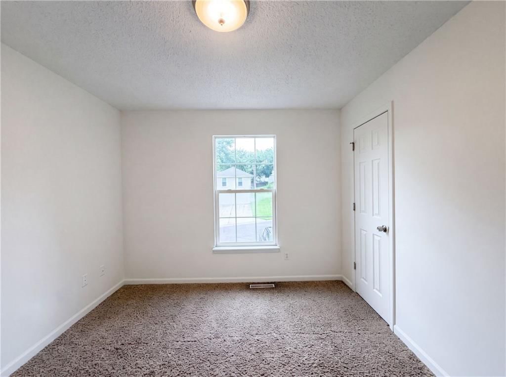1706 N Lazy Branch Road — photo 7