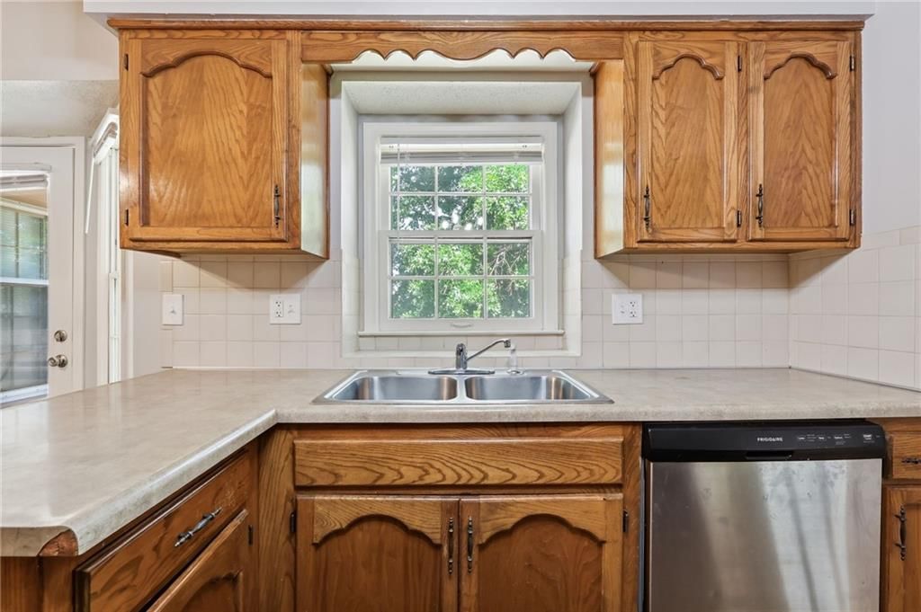 1736 SE Silkwood Court — photo 14