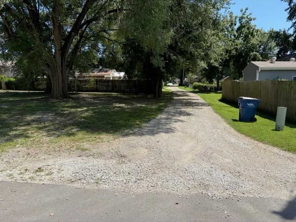 301 Main Street — photo 9