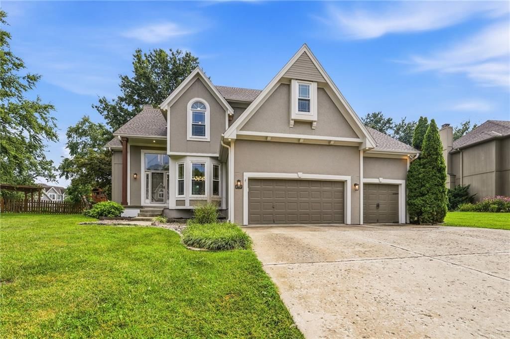 2427 SE 5th Terrace, Lee's Summit, MO