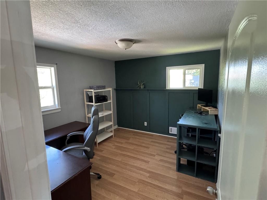 1300 S McHenry Street — photo 20