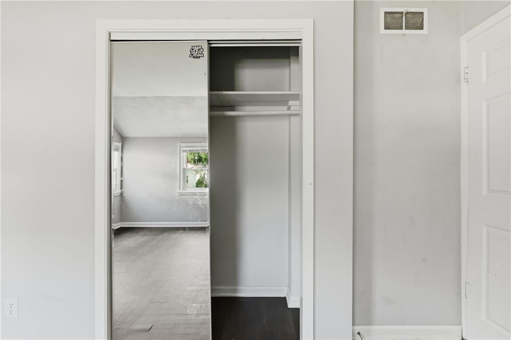 10005 E 35th Street — photo 26