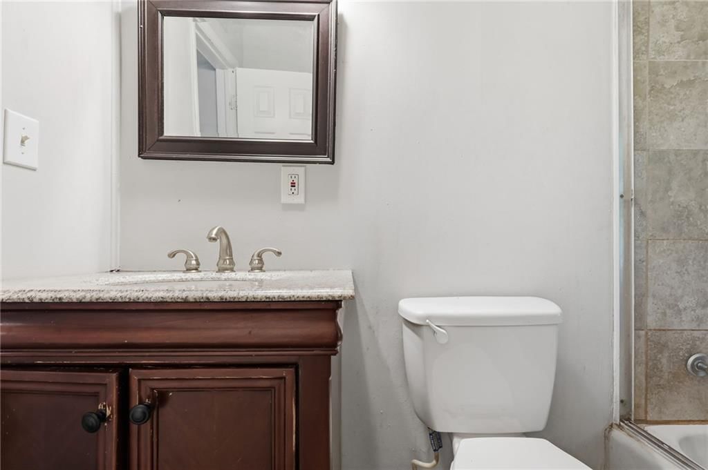 10005 E 35th Street — photo 33