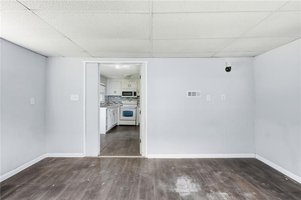 10005 E 35th Street — photo 38