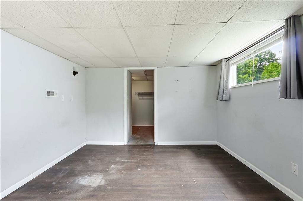 10005 E 35th Street — photo 39