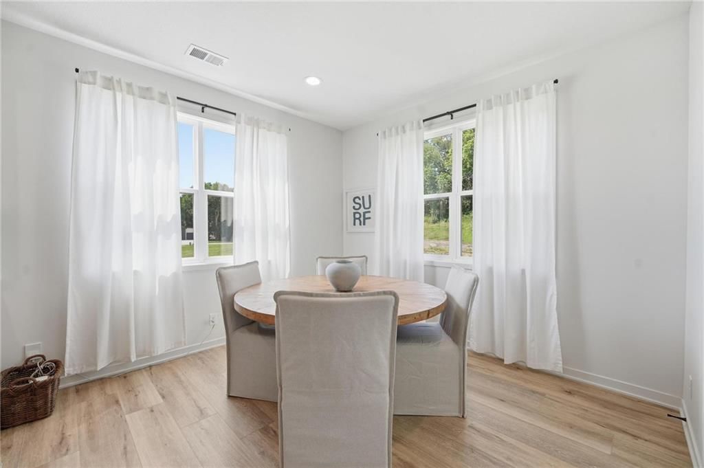 2132 SW Wheatfield Drive — photo 18