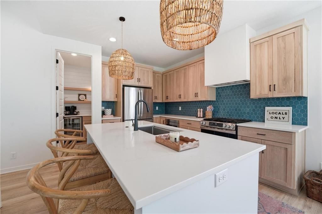 2132 SW Wheatfield Drive — photo 22