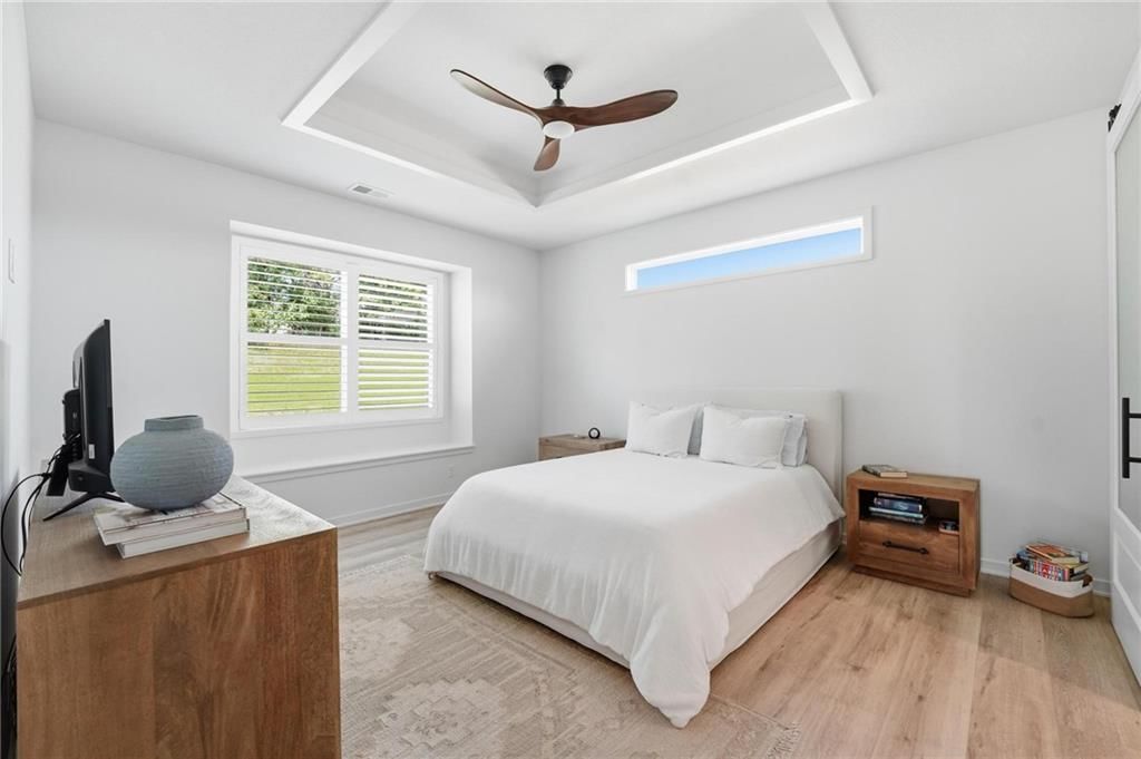 2132 SW Wheatfield Drive — photo 28