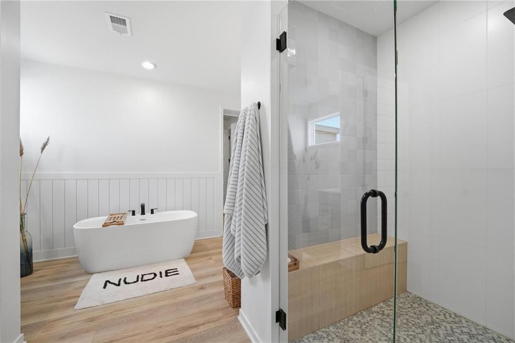 2132 SW Wheatfield Drive — photo 31