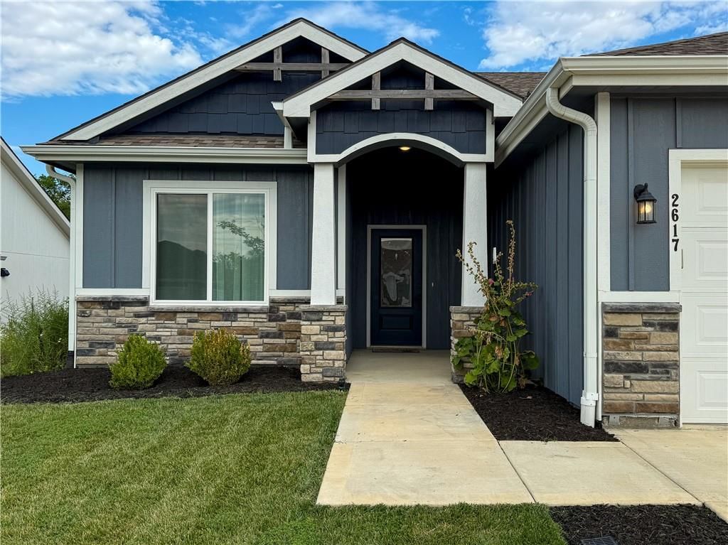 2617 Bridgewater Drive — photo 4