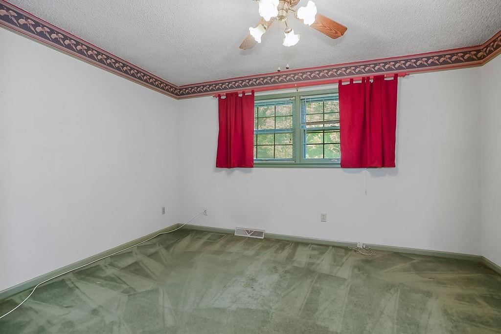 20900 Whispering Drive — photo 29