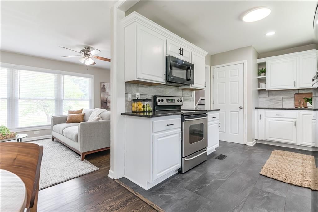 6502 N Main Street — photo 10