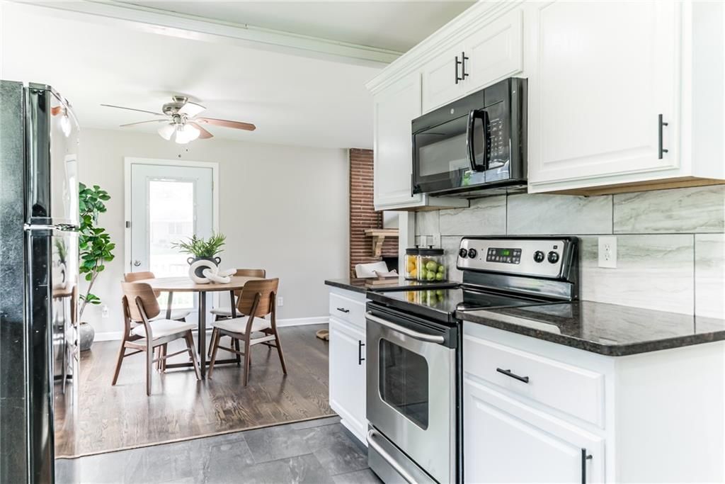 6502 N Main Street — photo 13