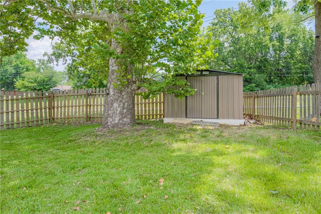 6502 N Main Street — photo 35
