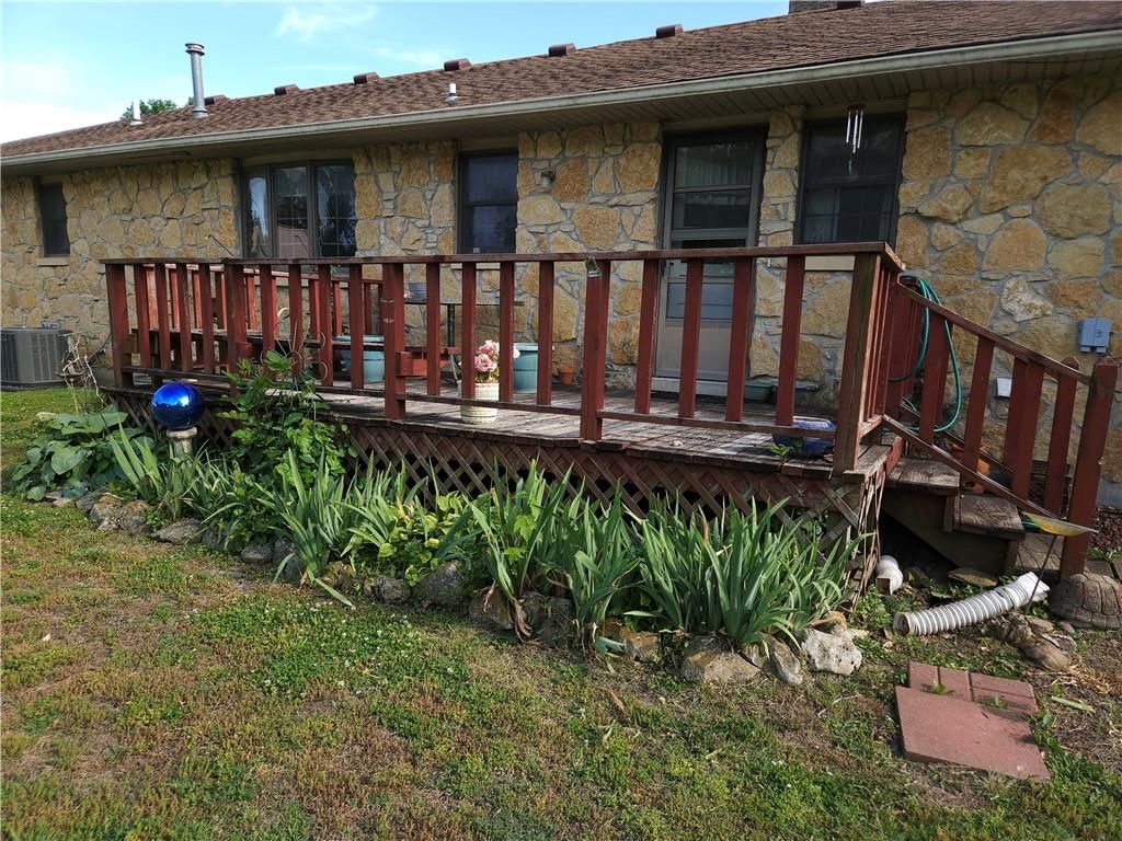 616 Lafayette Street — photo 31