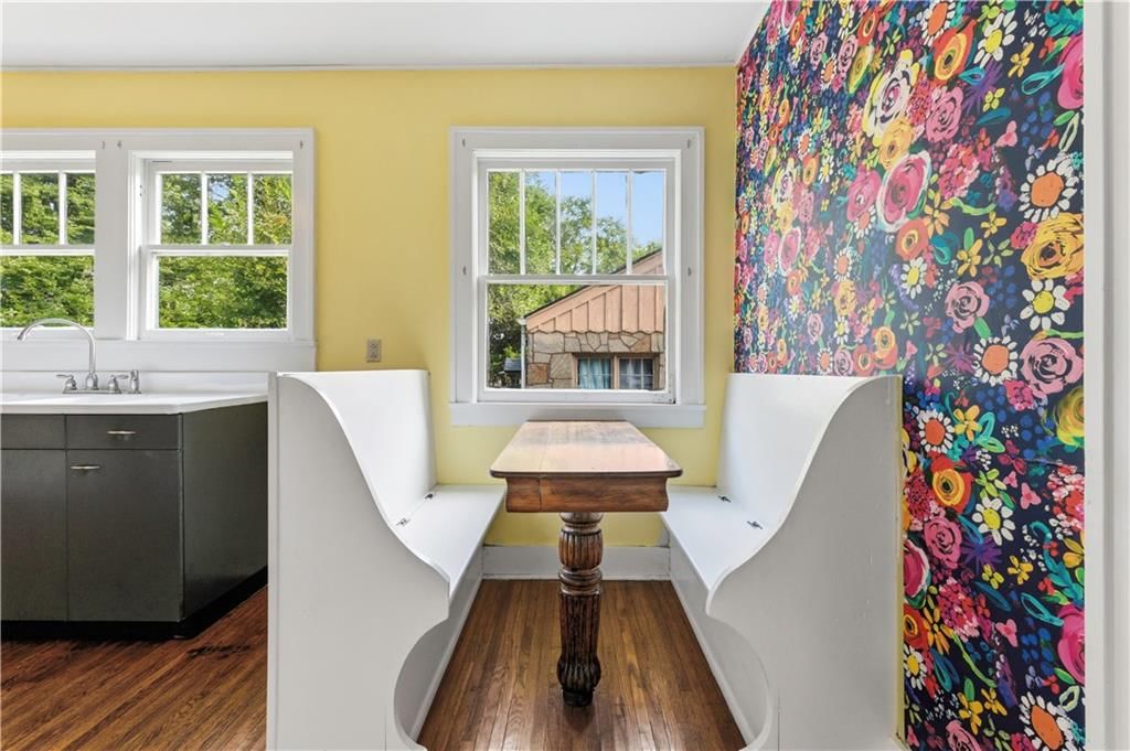 1104 S Market Street — photo 15