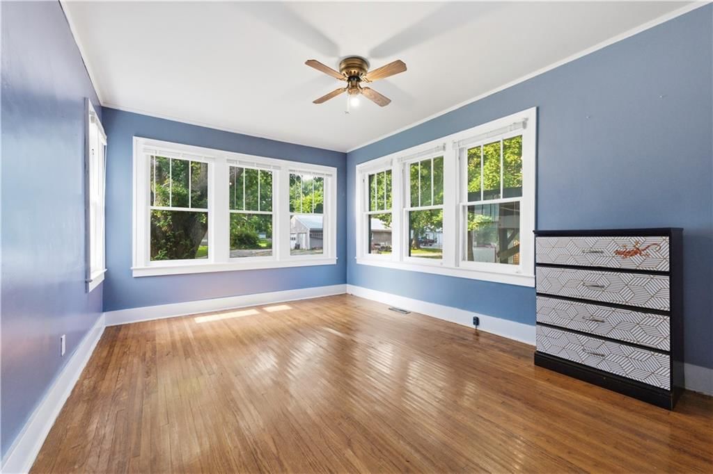 1104 S Market Street — photo 17