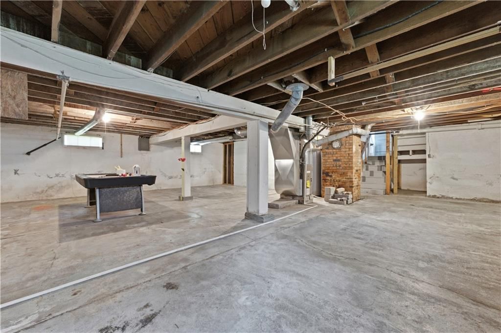 1104 S Market Street — photo 24
