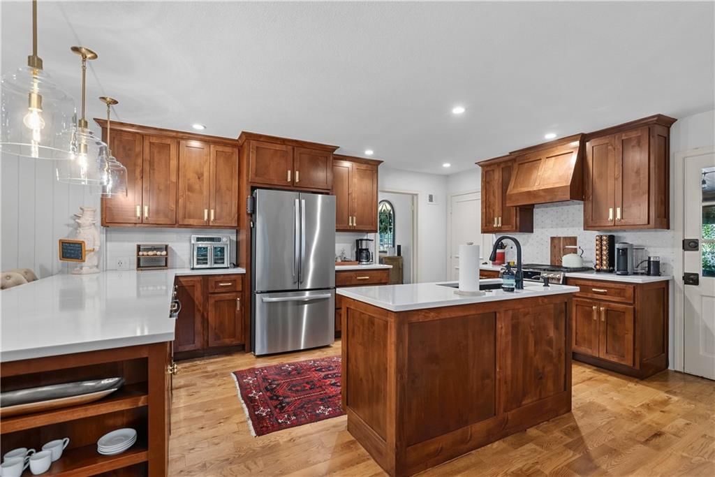 11211 Holly Street — photo 13