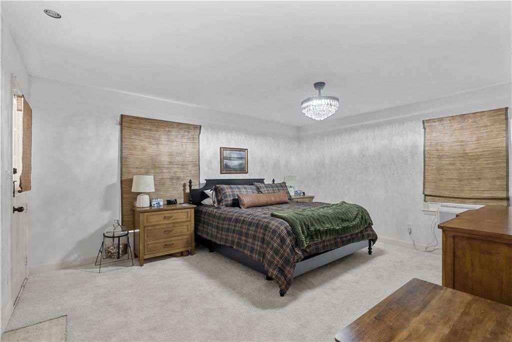 11211 Holly Street — photo 22