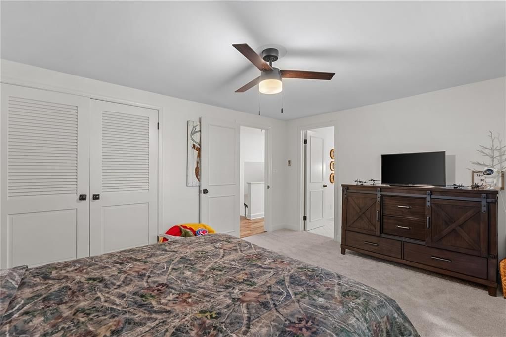 11211 Holly Street — photo 28
