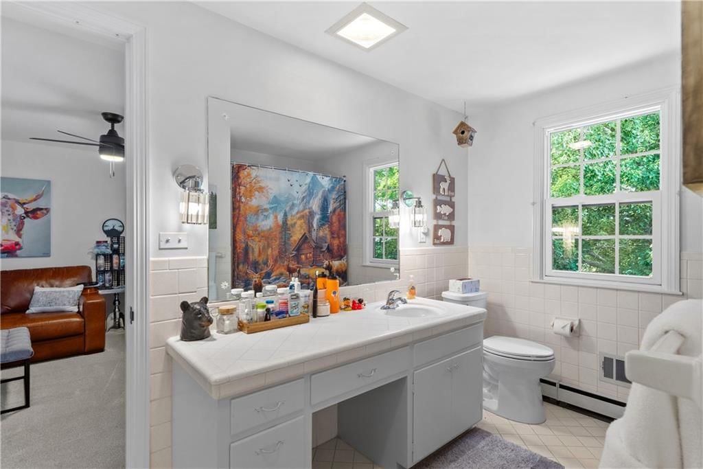 11211 Holly Street — photo 30