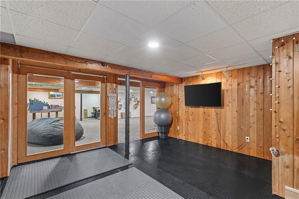 11211 Holly Street — photo 39