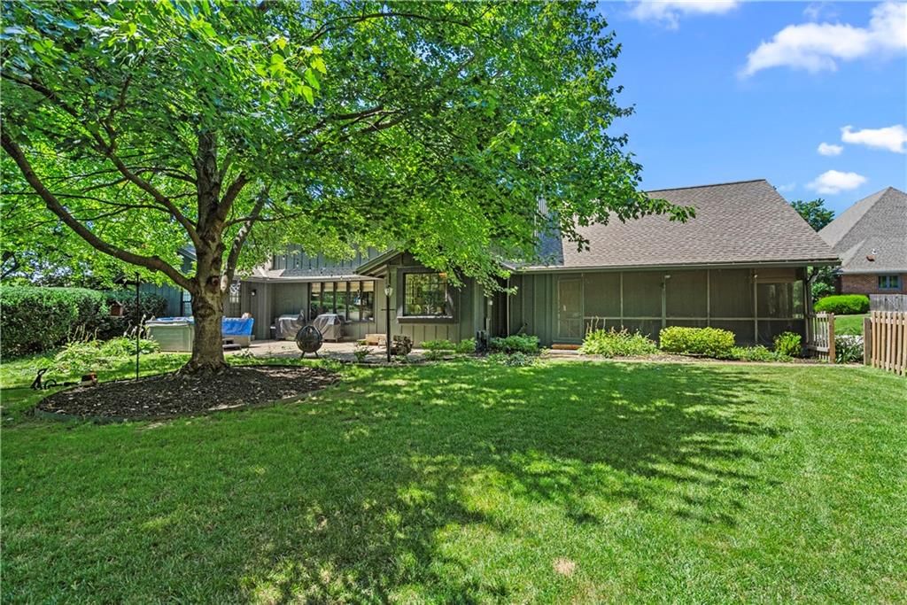 11211 Holly Street — photo 43